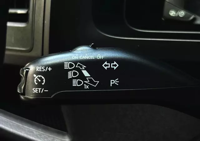 VOLKSWAGEN Caravelle 2.0 TDI L2 Highline DSG