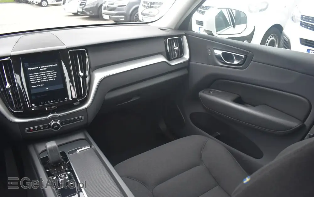 VOLVO XC 60 B4 B Momentum Pro