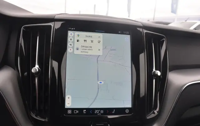 VOLVO XC 60 B4 B Momentum Pro