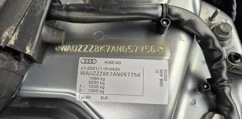AUDI A4 