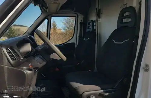 IVECO 35 Daily 