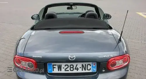 MAZDA MX-5 