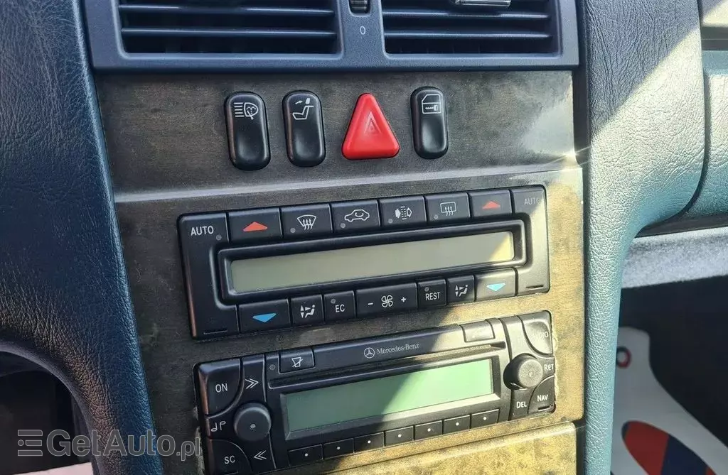 MERCEDES-BENZ Klasa E 