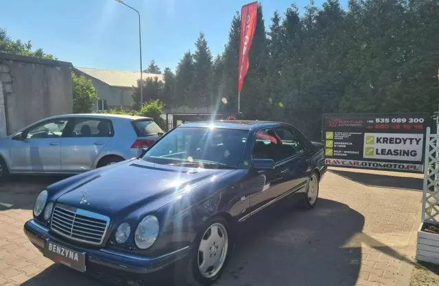 MERCEDES-BENZ Klasa E 