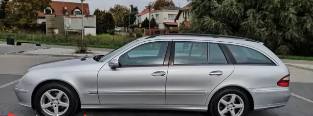 MERCEDES-BENZ Klasa E 