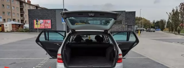 MERCEDES-BENZ Klasa E 