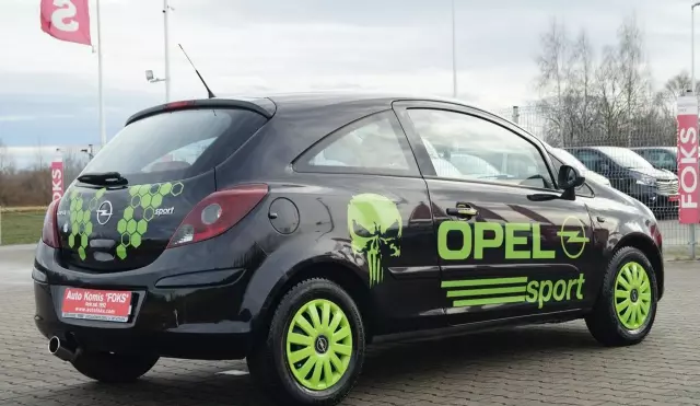 OPEL Corsa 