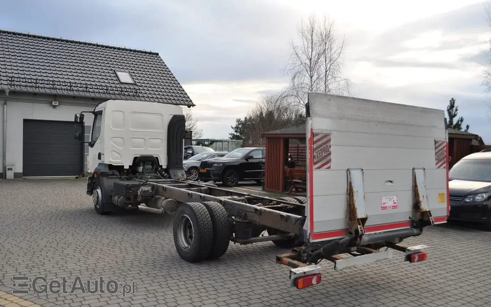 VOLVO FL12 240km Rama 6,7m. Rozstaw 4,7m 