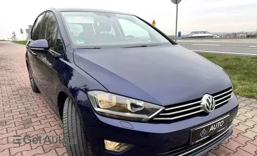 VOLKSWAGEN Golf Sportsvan 