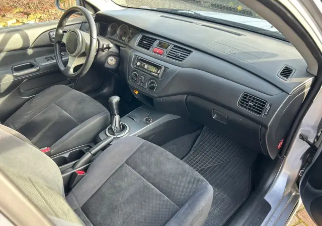 MITSUBISHI Lancer 1.6 Sport
