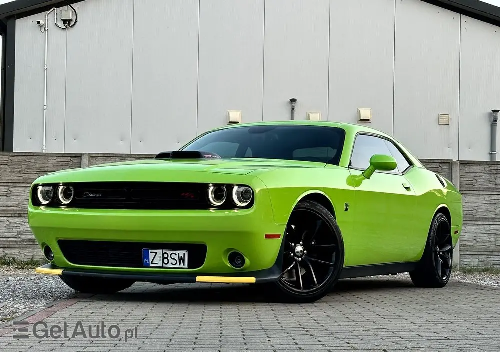 DODGE Challenger Automatik 392 Hemi Scat Pack Shaker