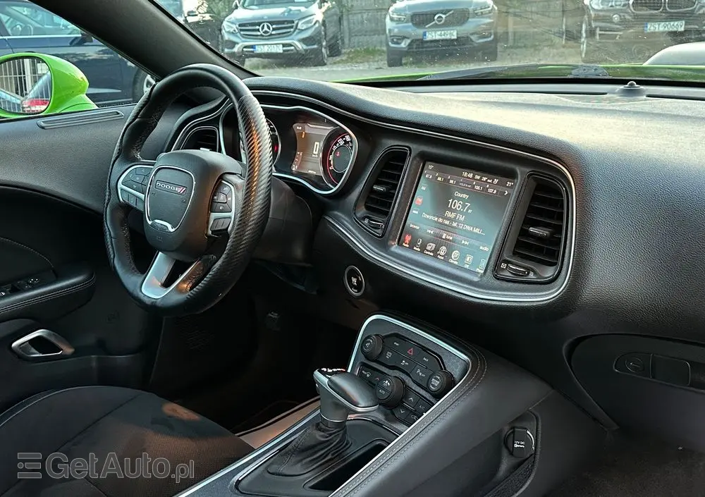 DODGE Challenger Automatik 392 Hemi Scat Pack Shaker