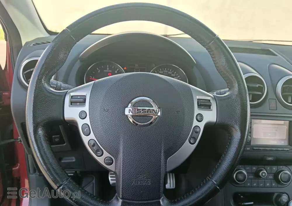 NISSAN Qashqai 1.6 dCi 4 x 4 DPF tekna