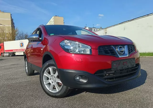 NISSAN Qashqai 1.6 dCi 4 x 4 DPF tekna