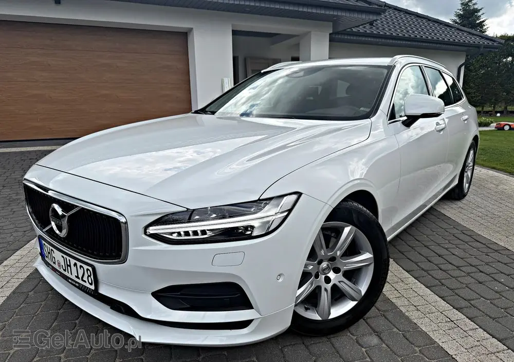 VOLVO V90 D4 Geartronic Momentum