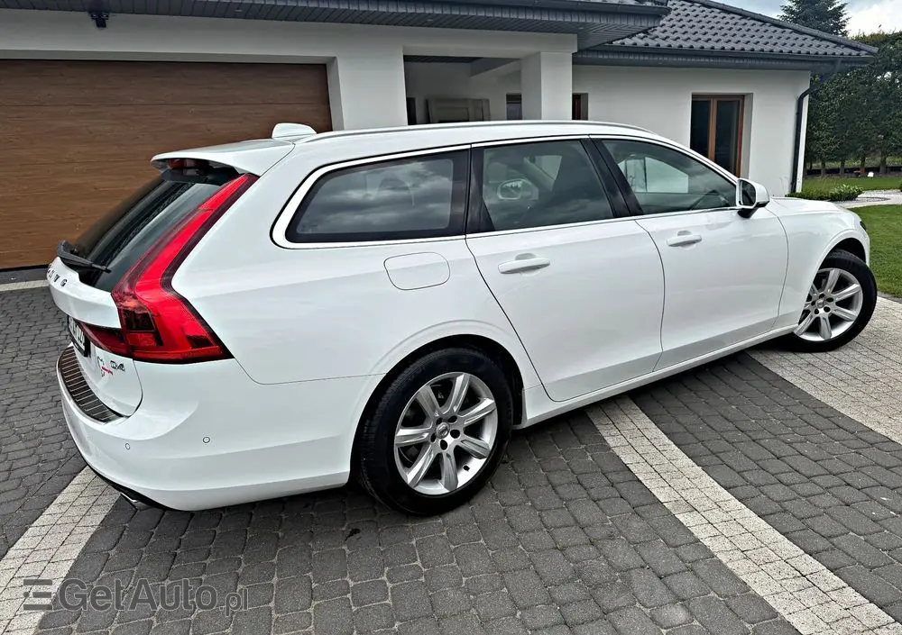 VOLVO V90 D4 Geartronic Momentum