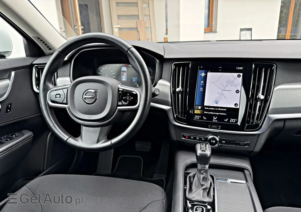 VOLVO V90 D4 Geartronic Momentum