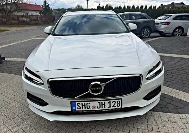 VOLVO V90 D4 Geartronic Momentum