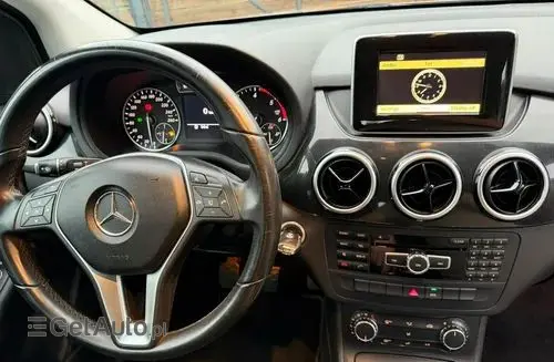 MERCEDES-BENZ Klasa B 