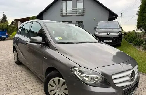 MERCEDES-BENZ Klasa B 