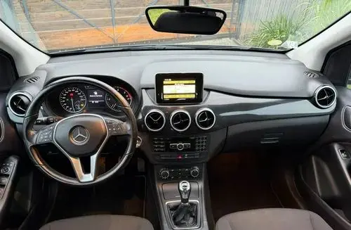 MERCEDES-BENZ Klasa B 