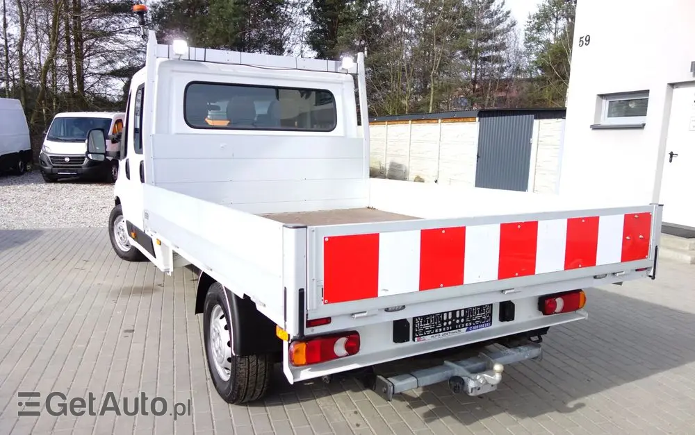 PEUGEOT Boxer Doka 7 Osobowa 2.2 Bluehdi 165 KM Klima Webasto 