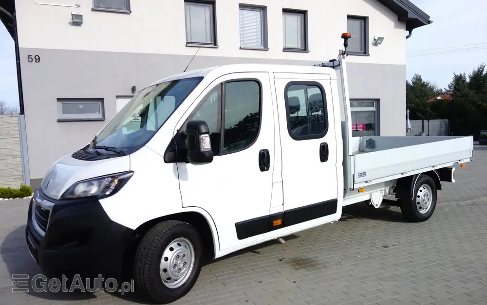 PEUGEOT Boxer Doka 7 Osobowa 2.2 Bluehdi 165 KM Klima Webasto 