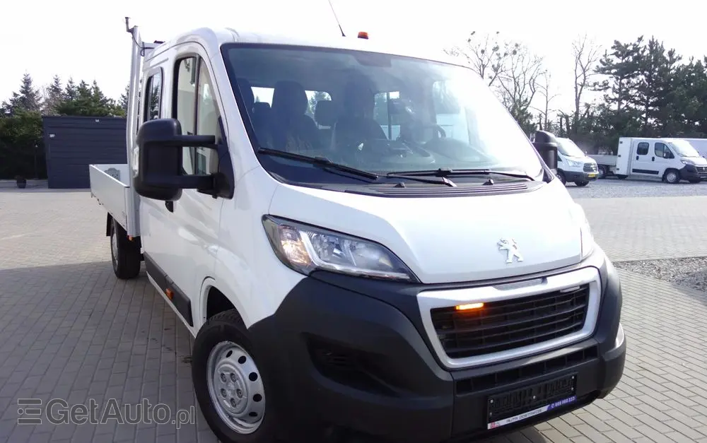 PEUGEOT Boxer Doka 7 Osobowa 2.2 Bluehdi 165 KM Klima Webasto 