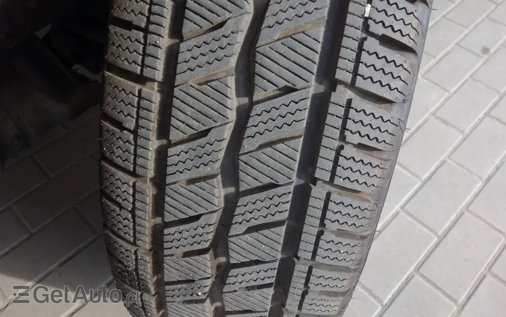 PEUGEOT Boxer Doka 7 Osobowa 2.2 Bluehdi 165 KM Klima Webasto 