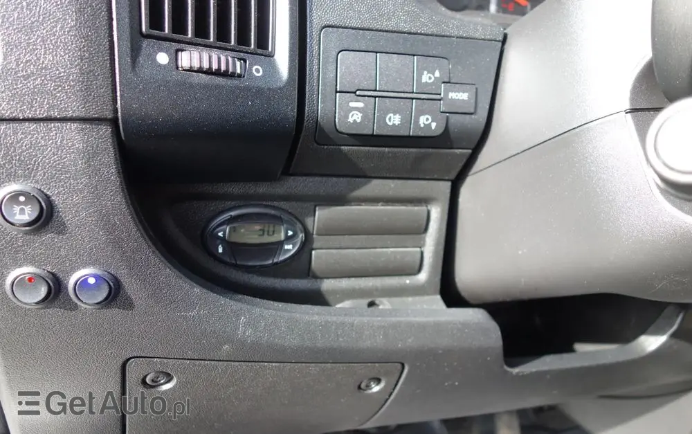 PEUGEOT Boxer Doka 7 Osobowa 2.2 Bluehdi 165 KM Klima Webasto 