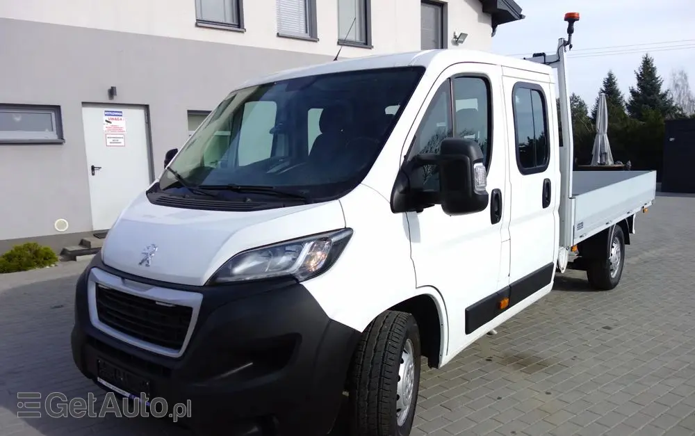 PEUGEOT Boxer Doka 7 Osobowa 2.2 Bluehdi 165 KM Klima Webasto 