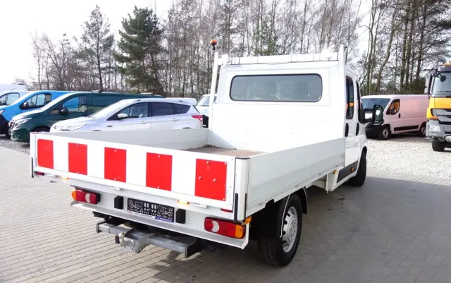 PEUGEOT Boxer Doka 7 Osobowa 2.2 Bluehdi 165 KM Klima Webasto 