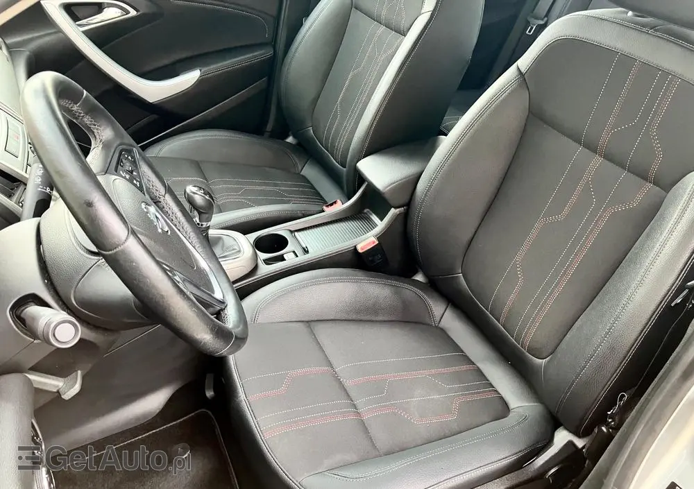 OPEL Astra 1.6 Turbo 150 Jahre