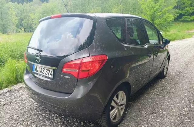 OPEL Meriva 