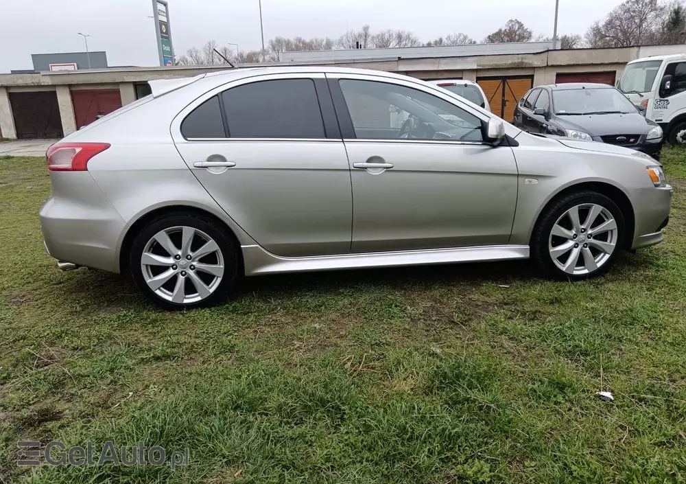 MITSUBISHI Lancer 1.8 DI-D+ ClearTec Top