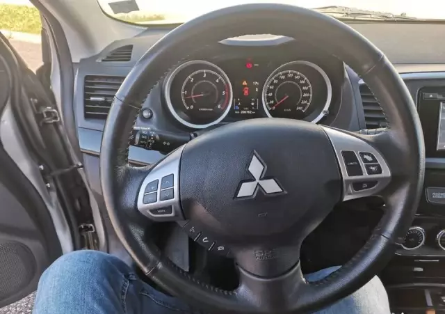 MITSUBISHI Lancer 1.8 DI-D+ ClearTec Top