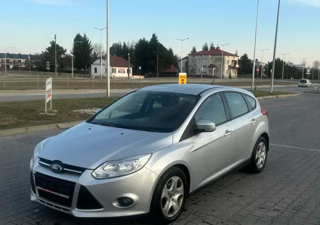 FORD Focus 1.6 TDCi DPF Trend