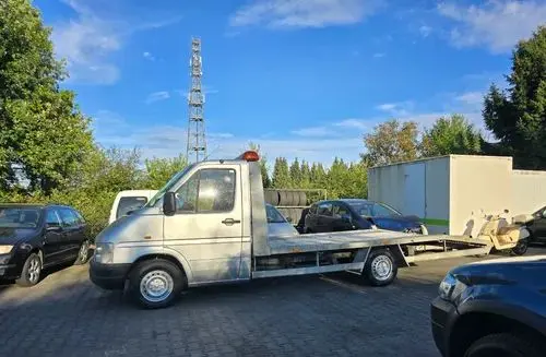 VOLKSWAGEN LT 