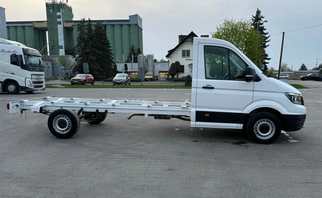 VOLKSWAGEN Crafter 