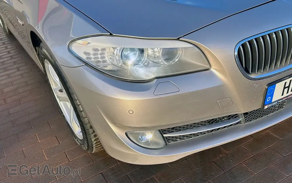 BMW Seria 5 525d xDrive Sport-Aut