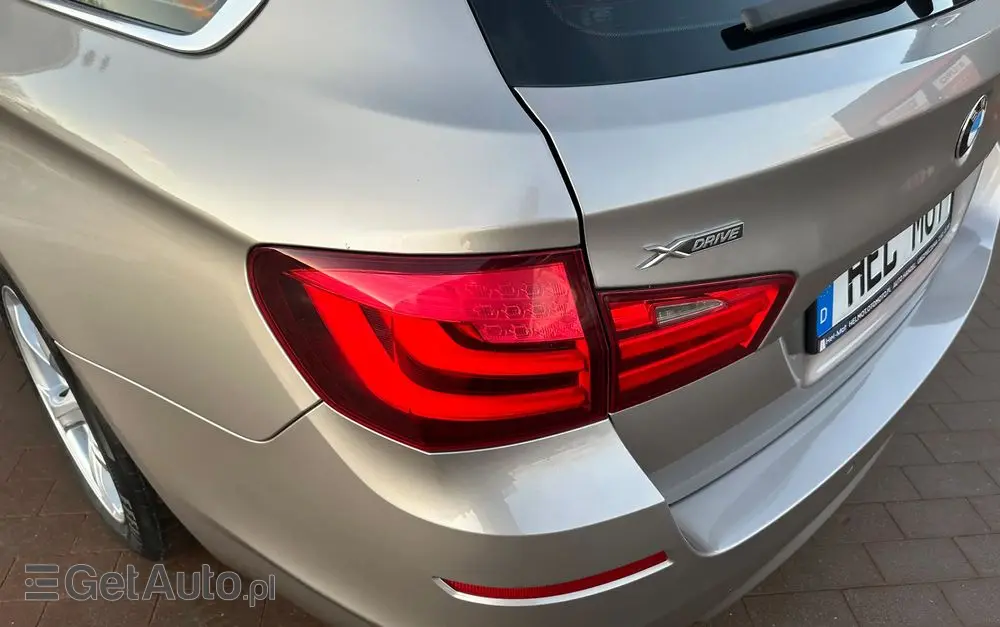 BMW Seria 5 525d xDrive Sport-Aut