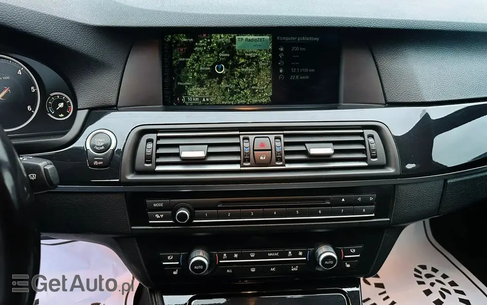 BMW Seria 5 525d xDrive Sport-Aut