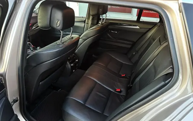 BMW Seria 5 525d xDrive Sport-Aut