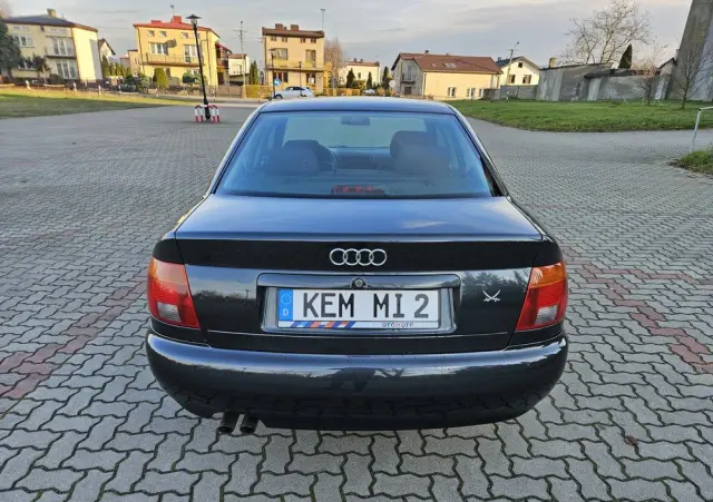 AUDI A4 Limousine 2.6
