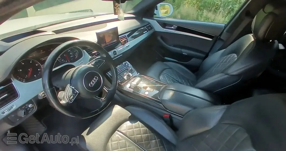 AUDI A8 4.2 TDI DPF (clean diesel) quattro tiptronic