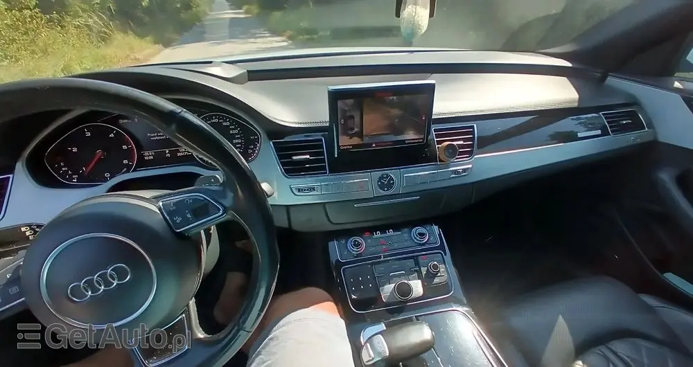 AUDI A8 4.2 TDI DPF (clean diesel) quattro tiptronic