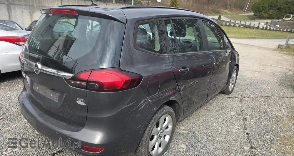 OPEL Zafira 2.0 CDTI Cosmo