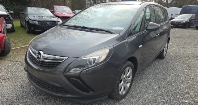 OPEL Zafira 2.0 CDTI Cosmo