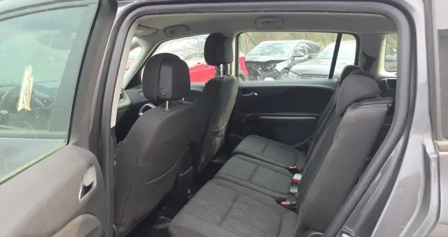 OPEL Zafira 2.0 CDTI Cosmo