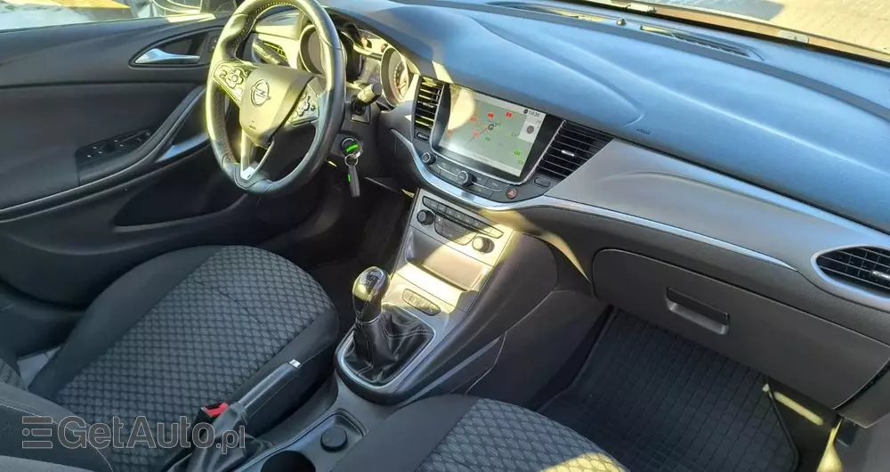 OPEL Astra 1.4 Turbo Active